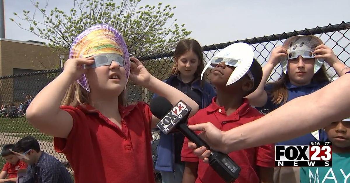 Video Students and parents at Mayo Demonstration School experience