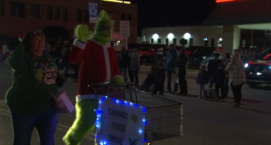 Photos Claremore Christmas Parade
