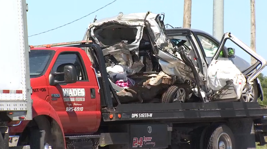 Photos Four children hospitalized in Highway 69 crash near Pryor