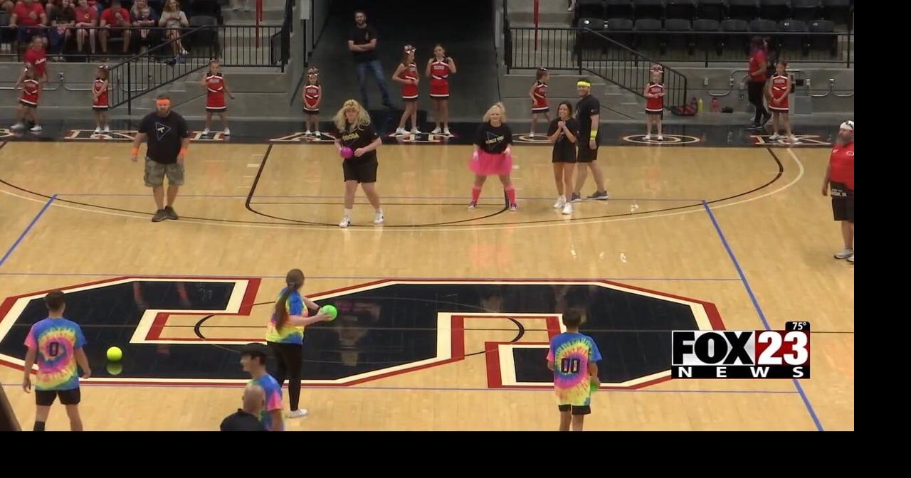 Skiatook car show and dodgeball tournament raises money for 'Cops and