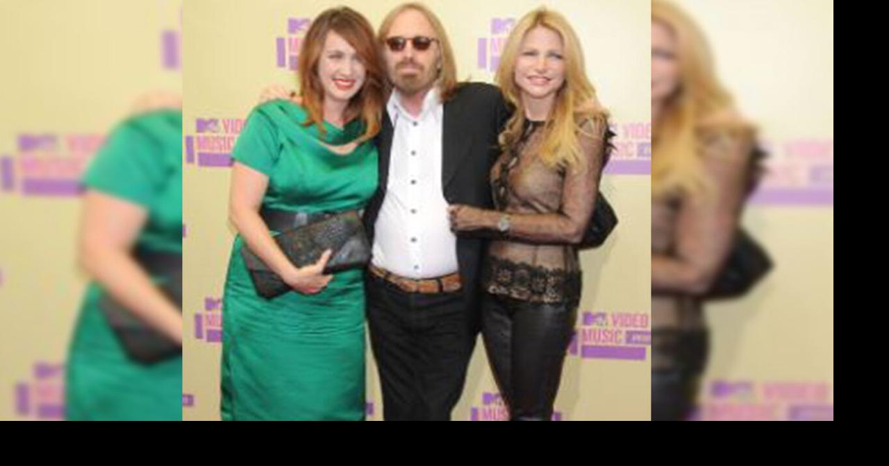 Tom Petty’s widow, 2 daughters settle legal dispute over singer’s