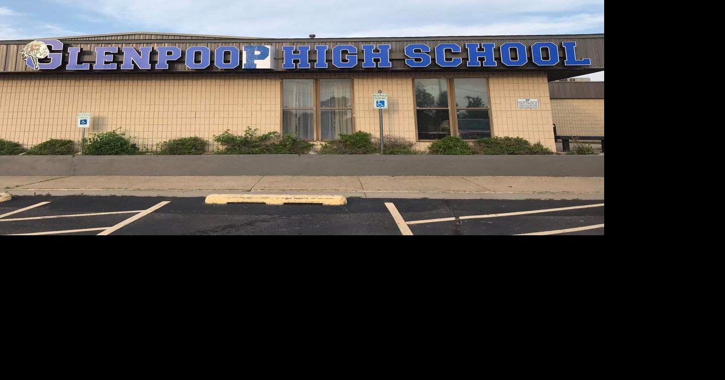 Glenpool High School graduating seniors leave their school a parting