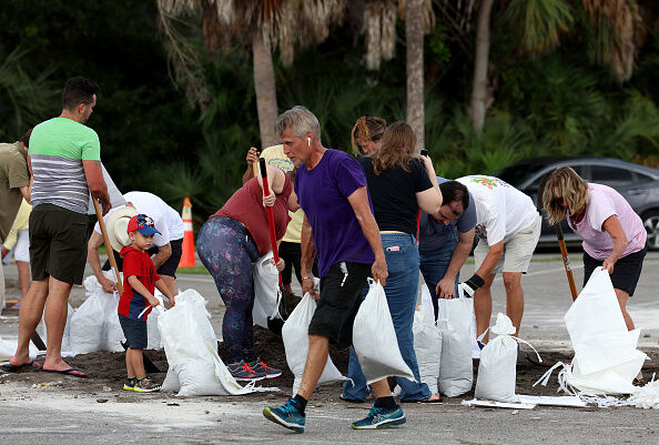 Photos Florida Braces For Hurricane Ian 7118