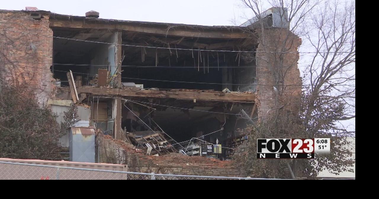 Tahlequah building at risk of total collapse despite residents' hopes