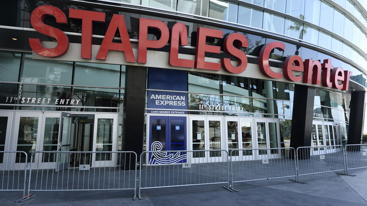 La team store staples sales center