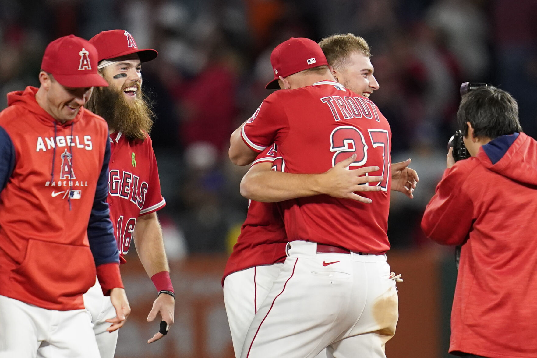 Photos: Angels Rookie Reid Detmers Throws No-hitter Against Rays ...