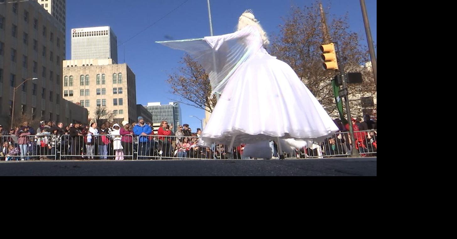 Tulsa Christmas Parade 2023