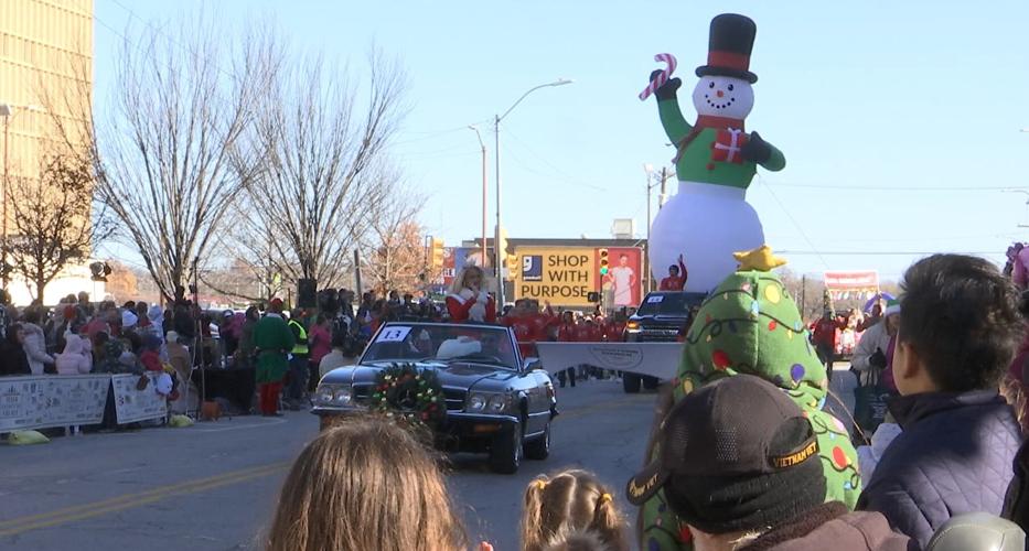 Photos Thousands gather in downtown Tulsa for Tulsa Christmas Parade