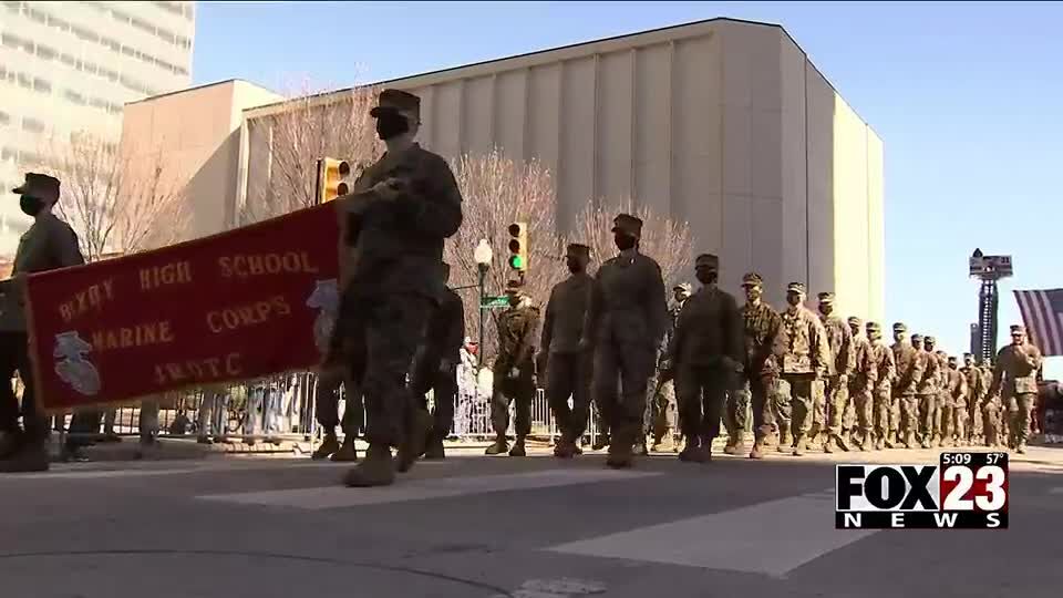 Tulsa Veterans Day Parade Happening Despite COVID-19 Crisis | Local ...