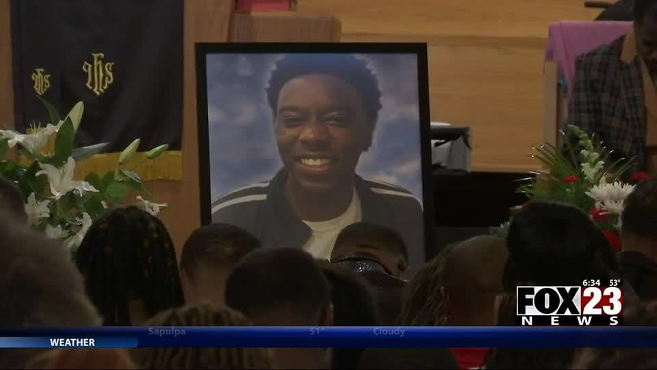 Friends And Family Remember 18-year-old Shot At Echo Trail Apartments ...