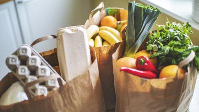 Instacart will stop delivering groceries from 's Whole Foods