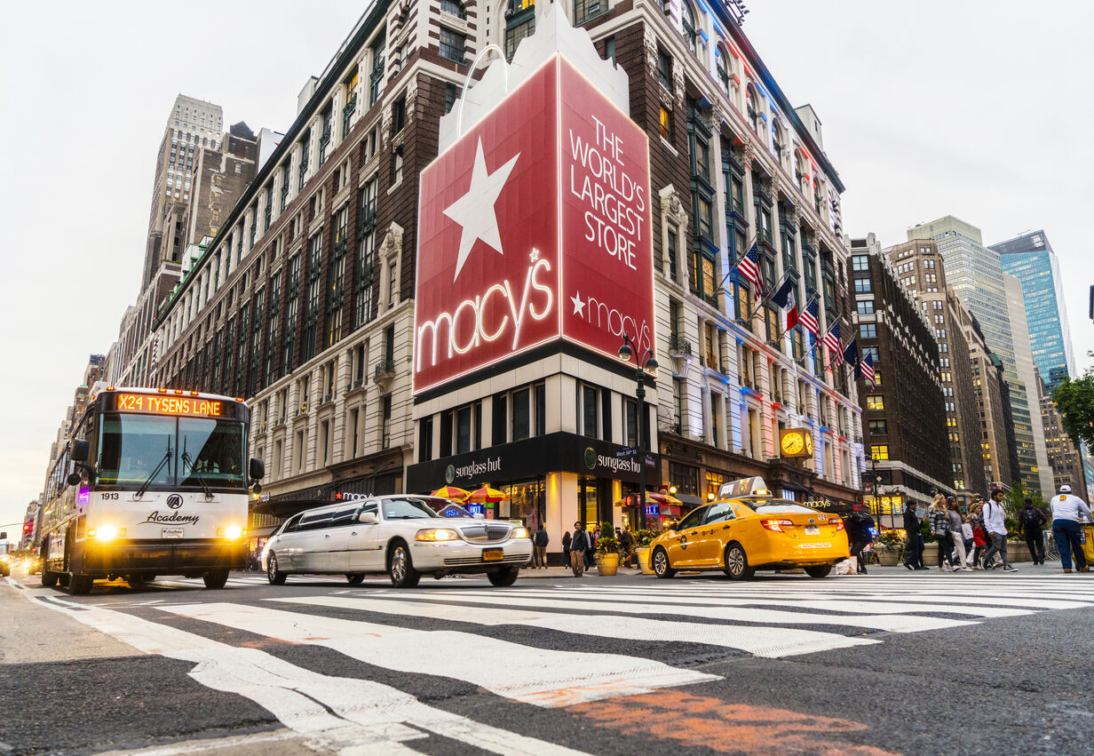 Macy's to boost hourly minimum wage to $15 by May 2022 | Trending |  fox23.com