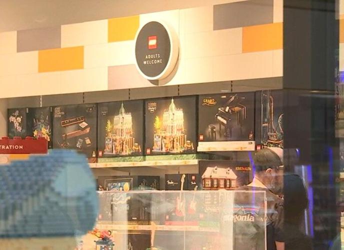 LEGO store opens at Woodland Hills Friday