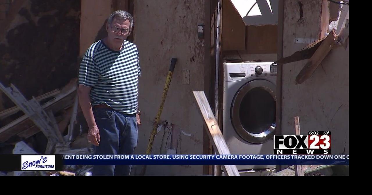 Video: Volunteers from across Oklahoma help Enid tornado victims