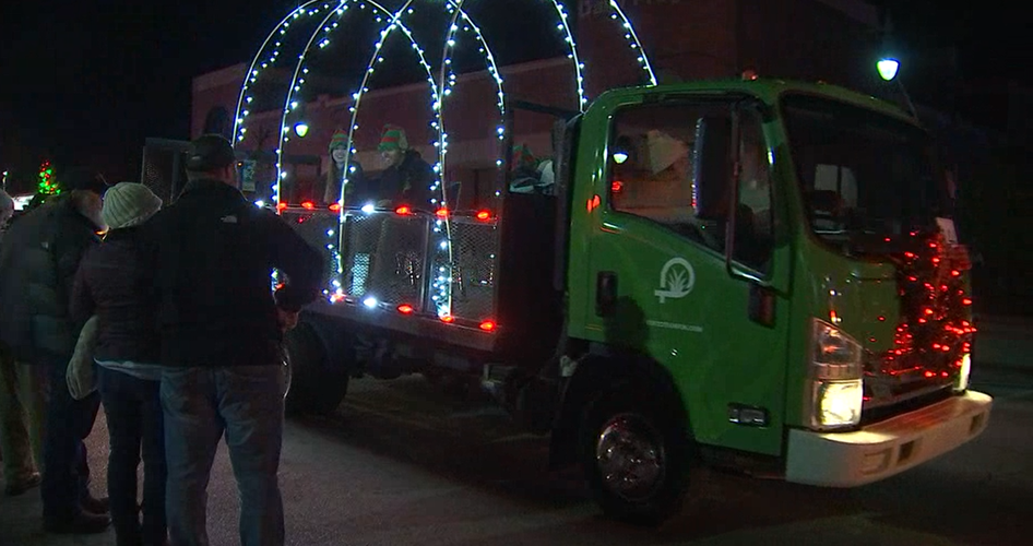 Photos Claremore Christmas Parade