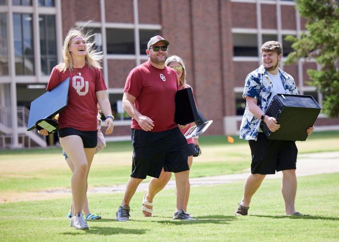 Photos University of Oklahoma movein day News