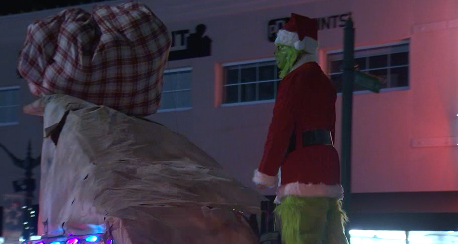 Photos Claremore Christmas Parade