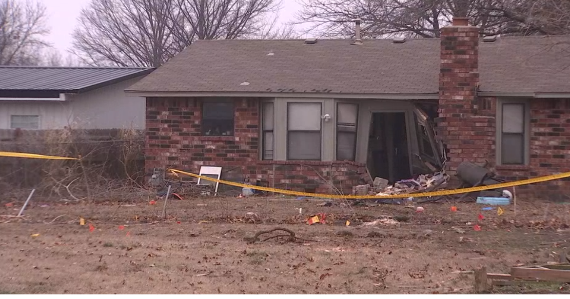 18yearold dead following police chase in Glenpool News