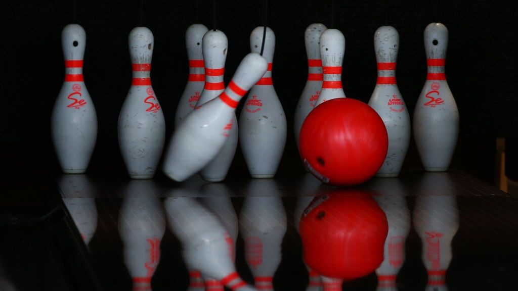 Luxury Strike Bowling  The World's First Mobile Bowling Alley & Lounge!