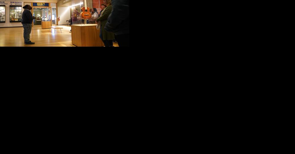 Fans gather in downtown Tulsa to learn about legacy of two iconic Oklahoma musicians