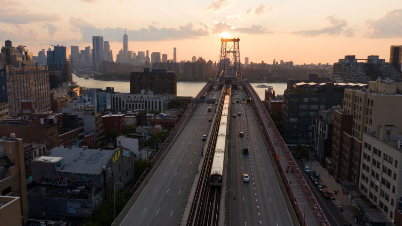 Subway Surfing Leads to Williamsburg Bridge Death: What to Know