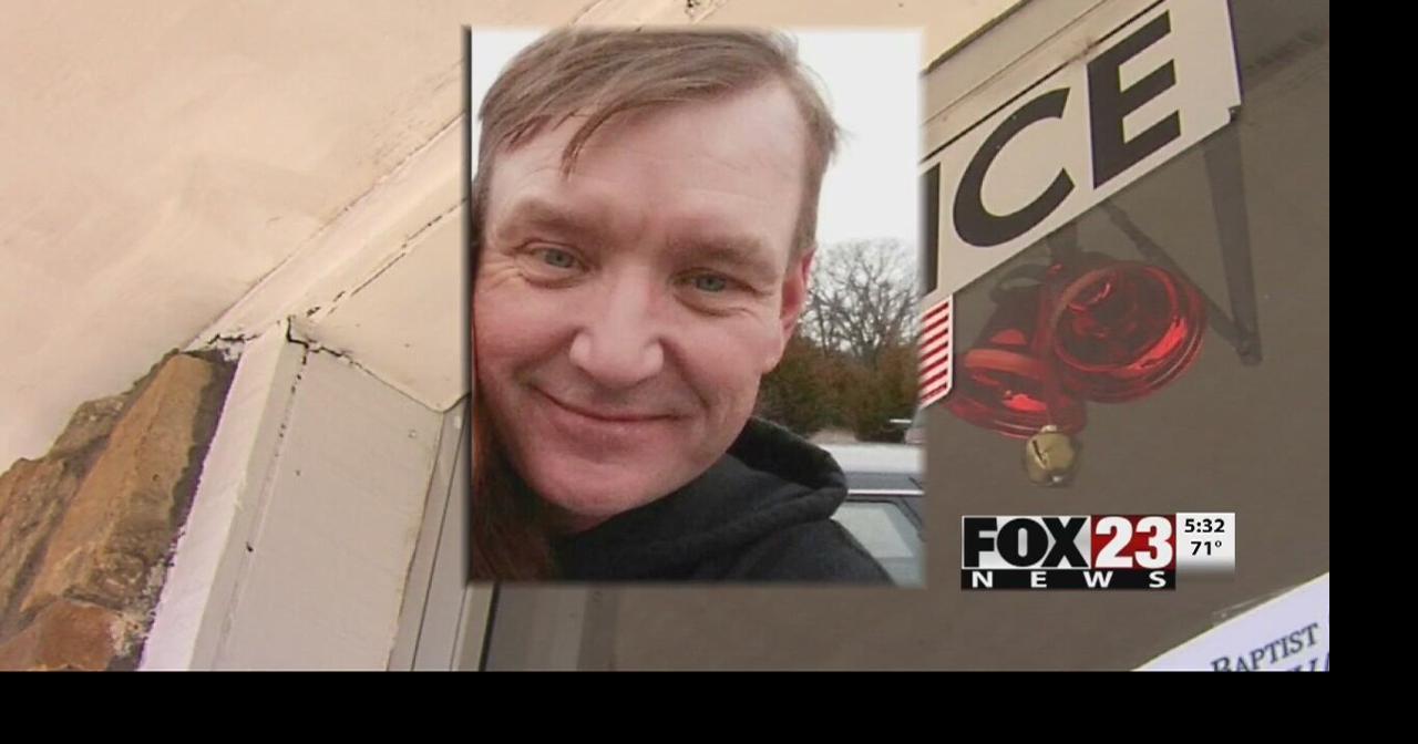 Oilton officer arrested for child porn News