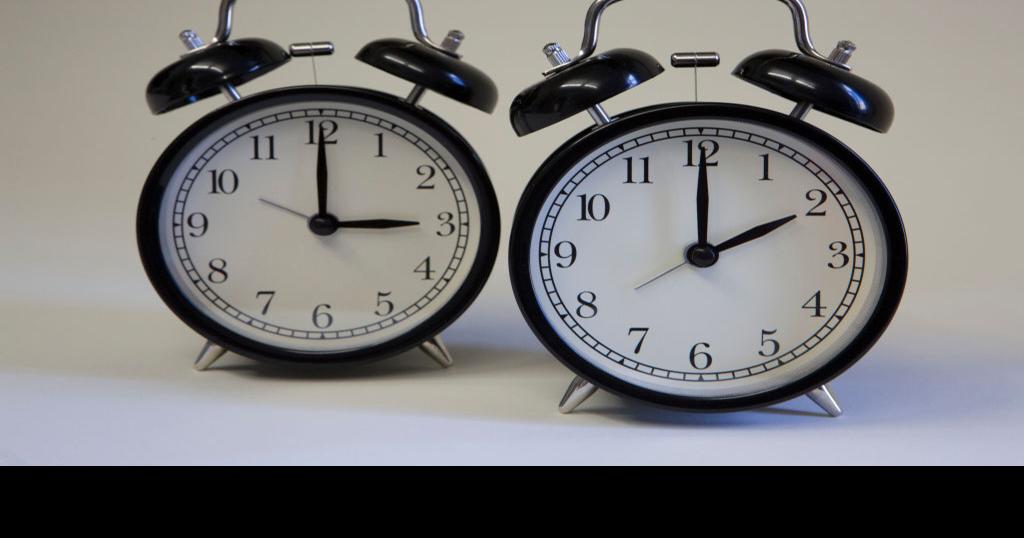 Daylight saving time 2020 When do we set our clocks back? Trending