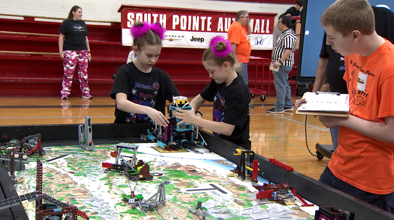 Student teams gather to compete in Oklahoma FIRST Lego League