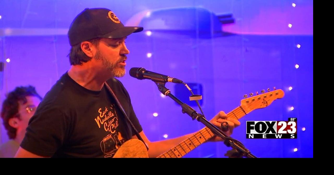 "Friday Hang" concert series keeps community jamming out at Tulsa VFW