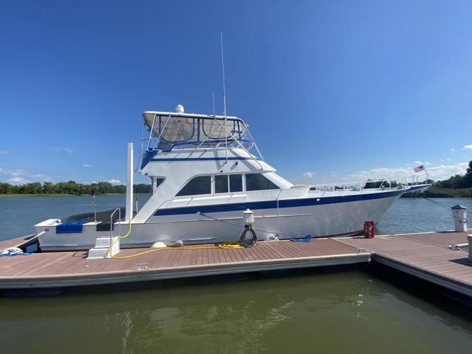 Photos Yacht featured in 'Caddyshack' up for sale