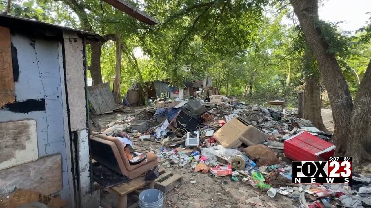Sand Springs man seeks help with his efforts to clean up abandoned