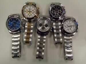 Customs officers seize fake jewelry watches worth nearly 7M in