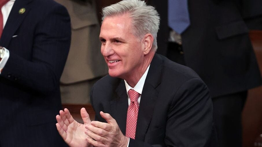 House speaker updates: McCarthy positions himself as de facto leader