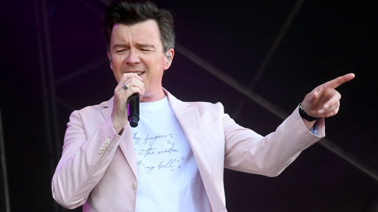 Rick Astley rickrolls TikTok, scores millions of views – KS95 94.5