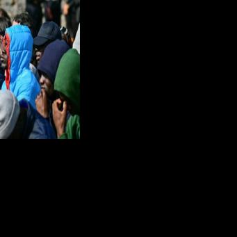 EU lawmakers to approve migrant detention and deportation boost