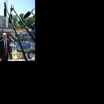 Trump 'slush fund' sinks Senate immigration bill Frankie TAGGART May 21, 2026 May 21, 2026 Updated 7 mins ago