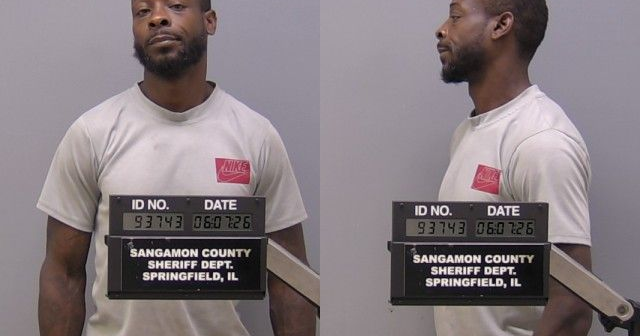 Read moreSpringfield man arrested after entering ex-girlfriend's home and battering her