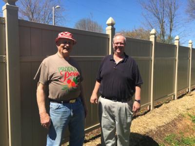 Franklin Lions Club replaces housing authority fencing