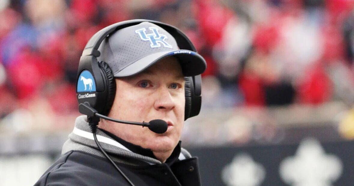 Kentucky parts ways with Stoops after 13 seasons