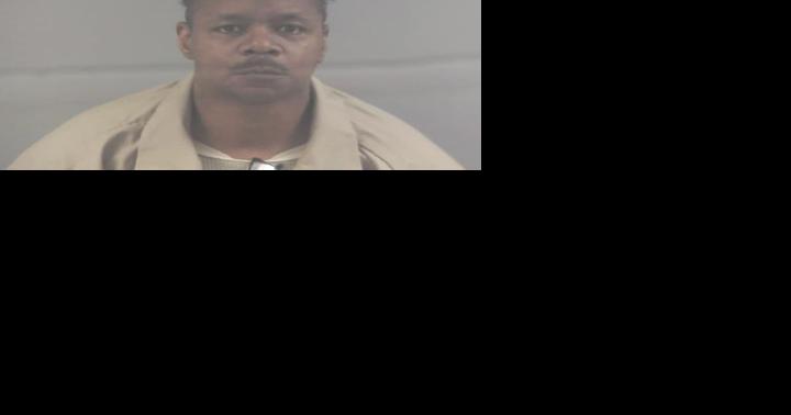 Inmate walks off work release - Vimarsana News