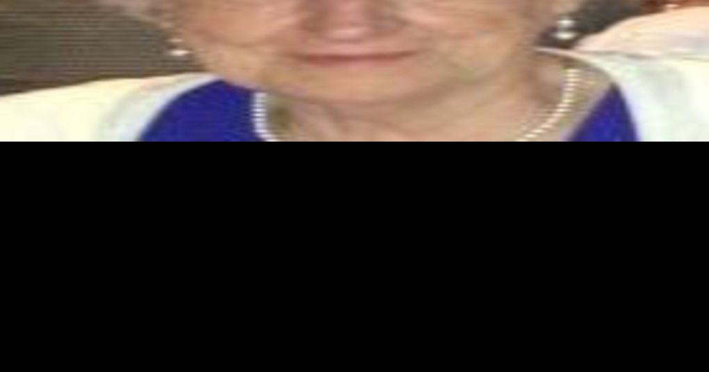 Dorothy Knott Calhoun