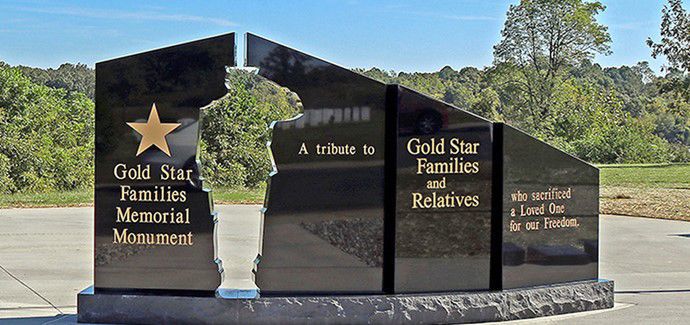 PHOTO Gold Star Families Memorial