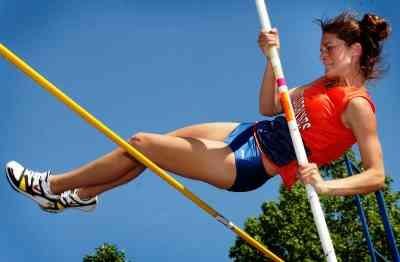 kevin dare pole vault