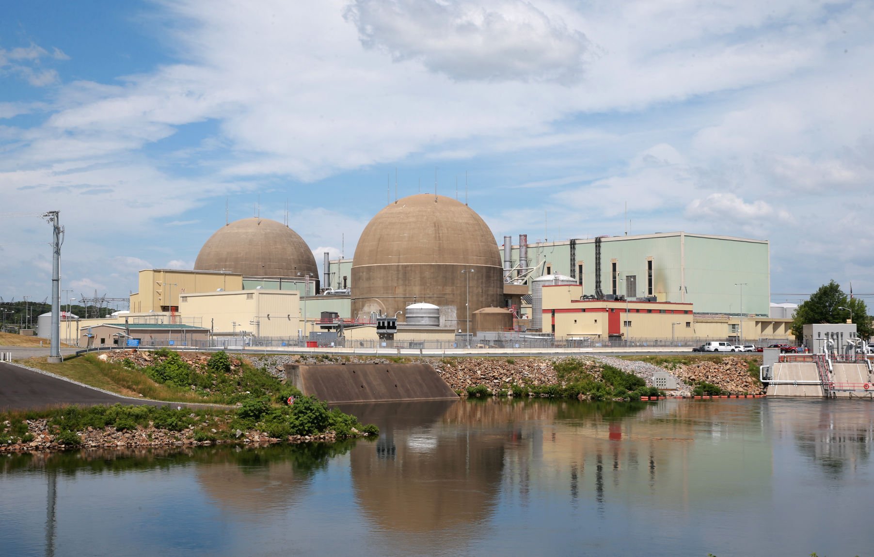 Dominion Energy Undecided On Plans For Third Reactor At Lake Anna