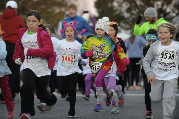 Annual Turkey Trot draws more than 5,000 runners to downtown Fredericksburg