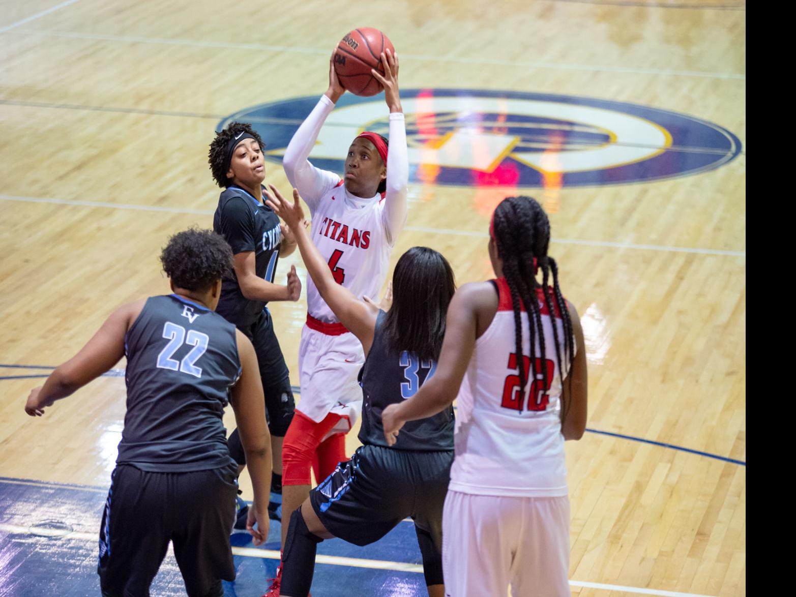 High School Girls Basketball Eastern View Falls To Lake Taylor In
