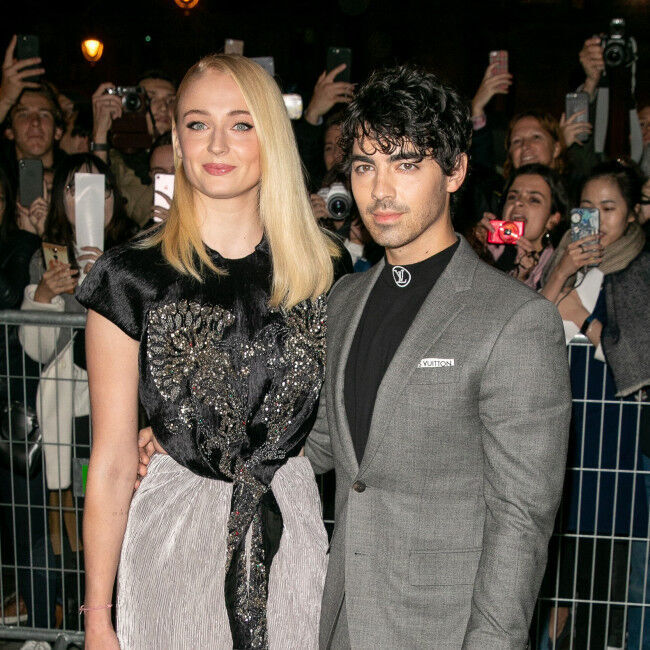 Joe Jonas & Sophie Turner Spend the Afternoon Hanging Out with