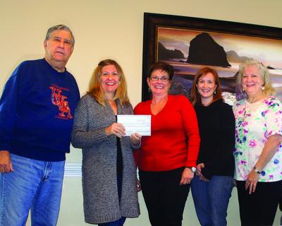 Photo: Lee's Hill Community Association event raises funds for Fairy Godmother Project