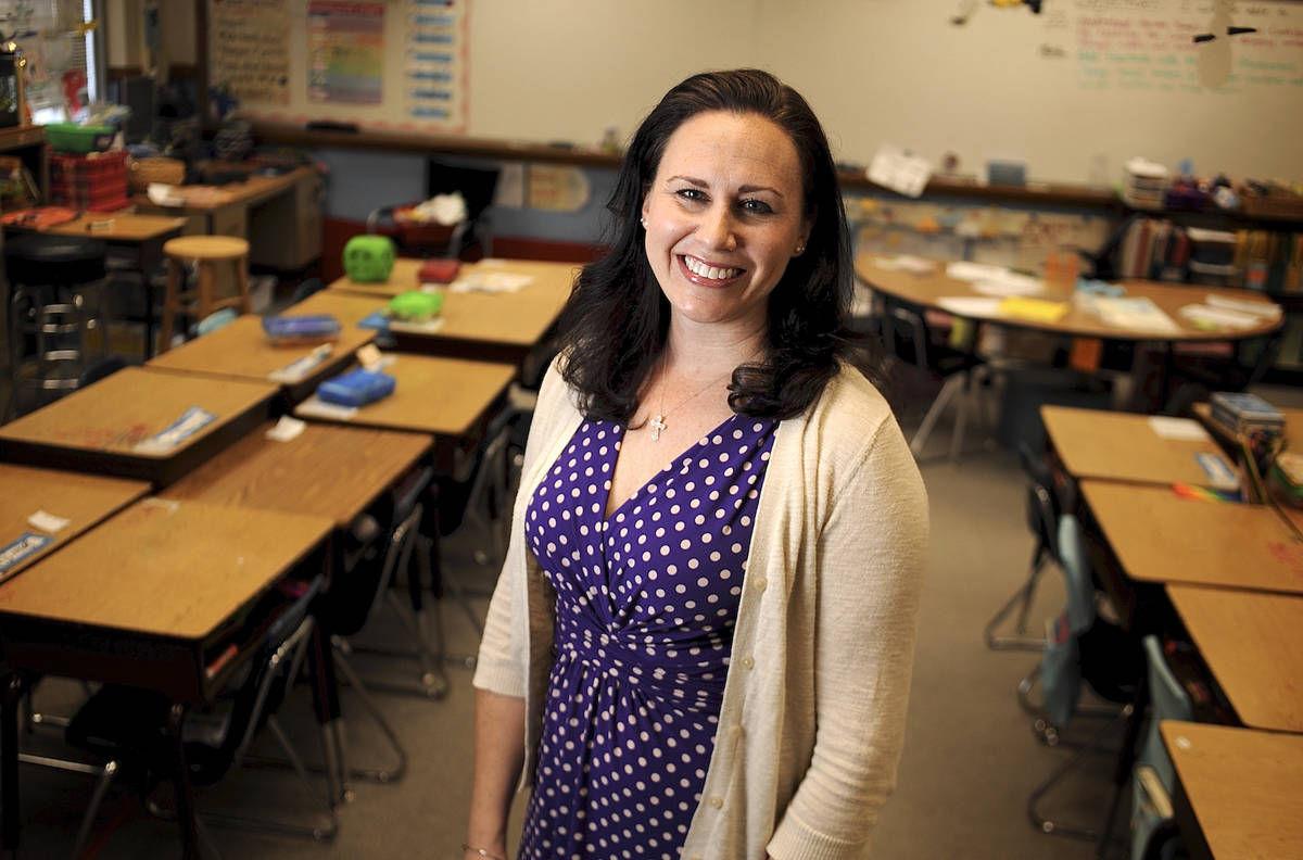 Spotsylvania teacher becomes rallying point for school system