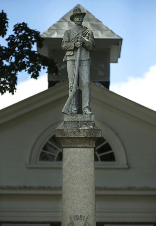 PHOTO: Caroline Confederate